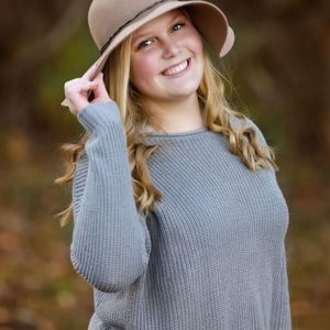 Meet your Posher, Carolee